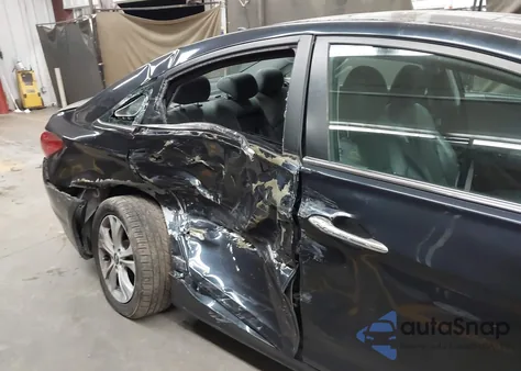 2011 Hyundai Sonata Limited z USA, uszkodzony, nr VIN 5NPEC4AC4BH079627